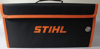 STIHL GTA 26 PRUNER CHAINSAW W CARRYING CASE, BATTERY AND CHARGER.