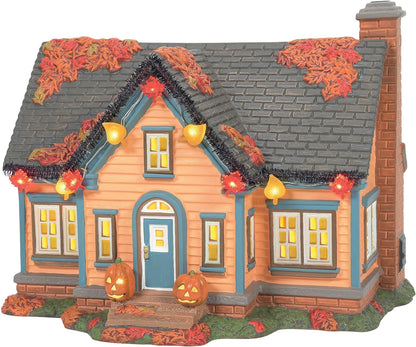 Snow Village Halloween Trick-or-Treat Lane Peanut House