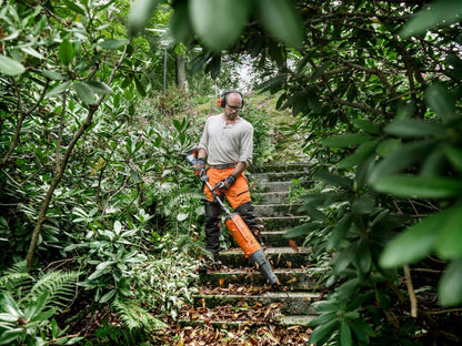 Husqvarna 970545001 330LK 28-cc 2-cycle 20-in Straight Shaft Gas String Trimmer with Attachment Capable and Edger Capable