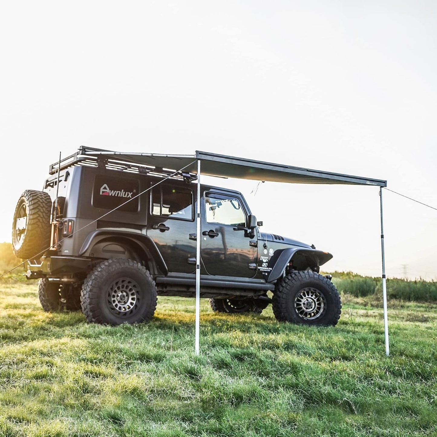 W5300T semi-automatic retractable awning